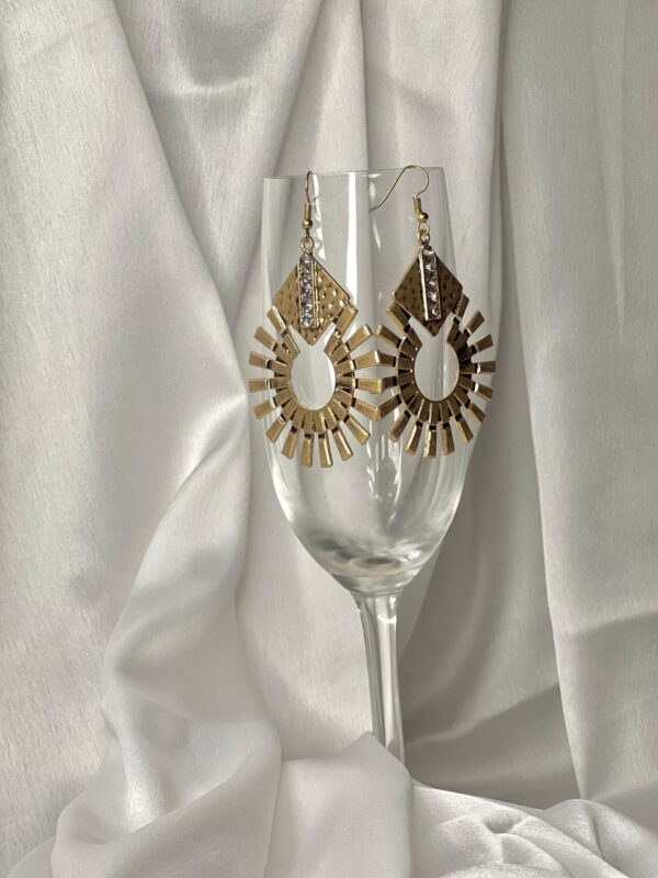Eclipse Hoops earrings - Image 2