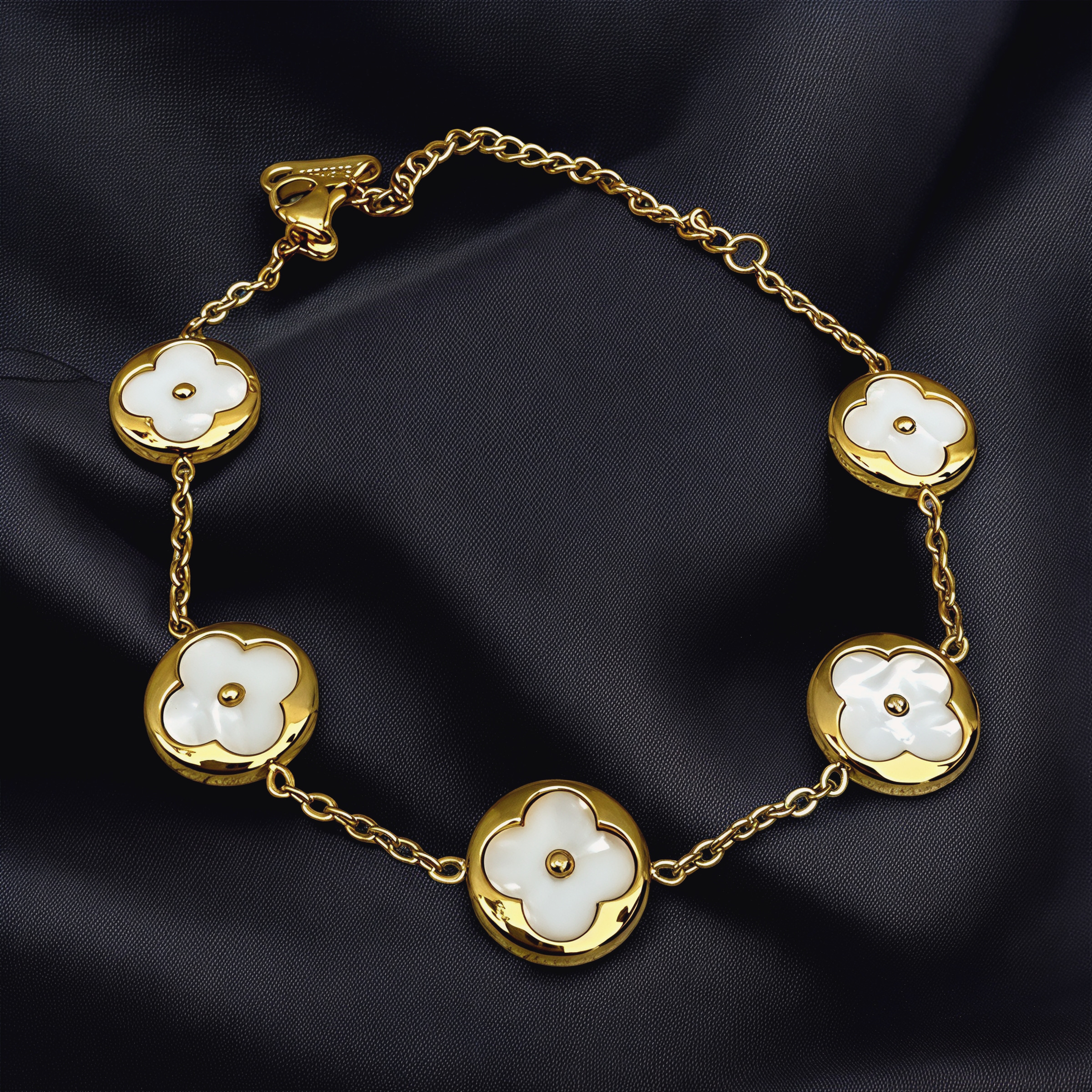 ✨ Luna Bloom Grace Bracelet