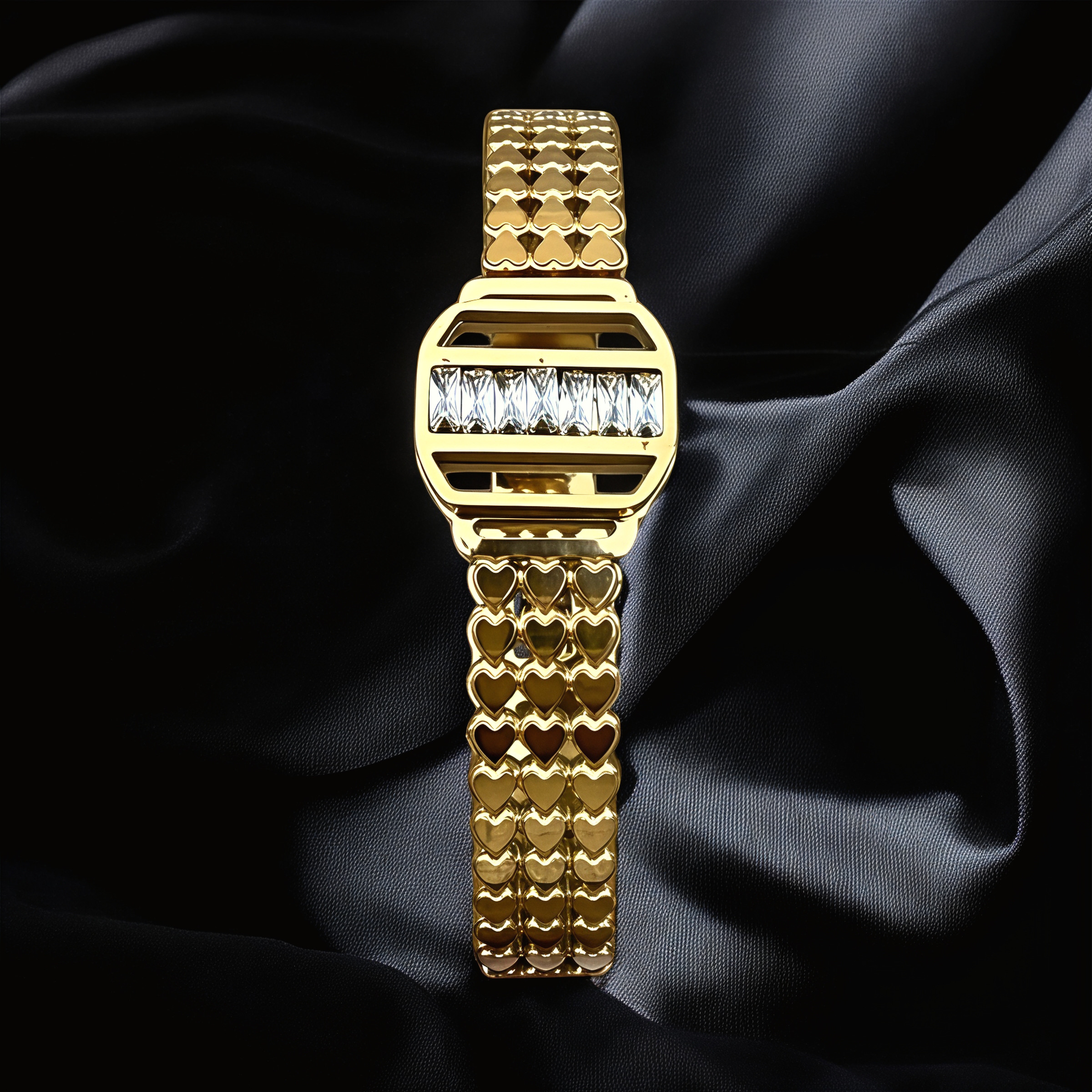 β¨ Heartline Radiance Bracelet