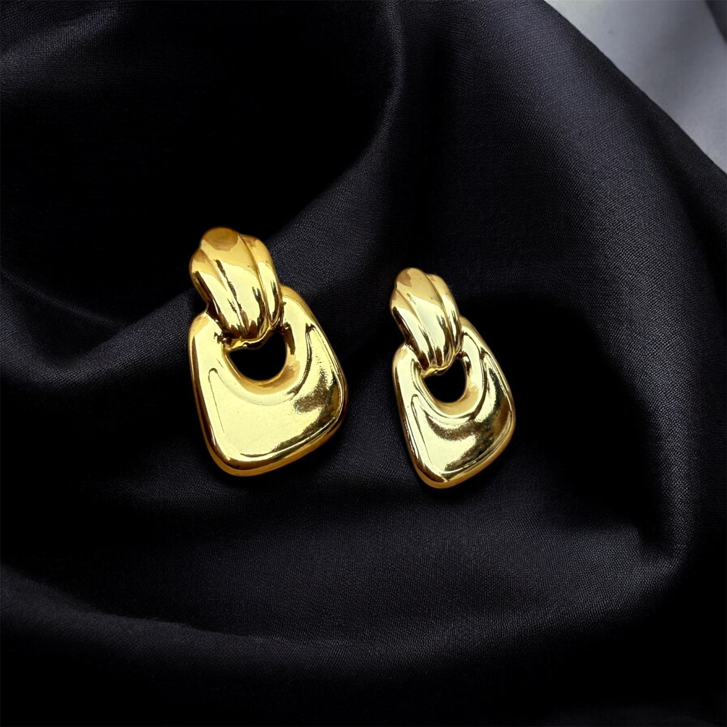 AK Elegant Gems Bold Sculpted Gold Dangle Earrings