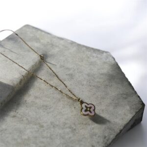 BOND OF LOVE Pendant